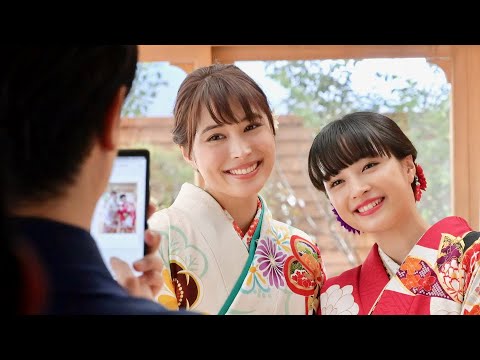 広瀬すず&広瀬アリスが堺雅人に「どっちが好きですか!?」富士フイルムCM+メイキング - YouTube