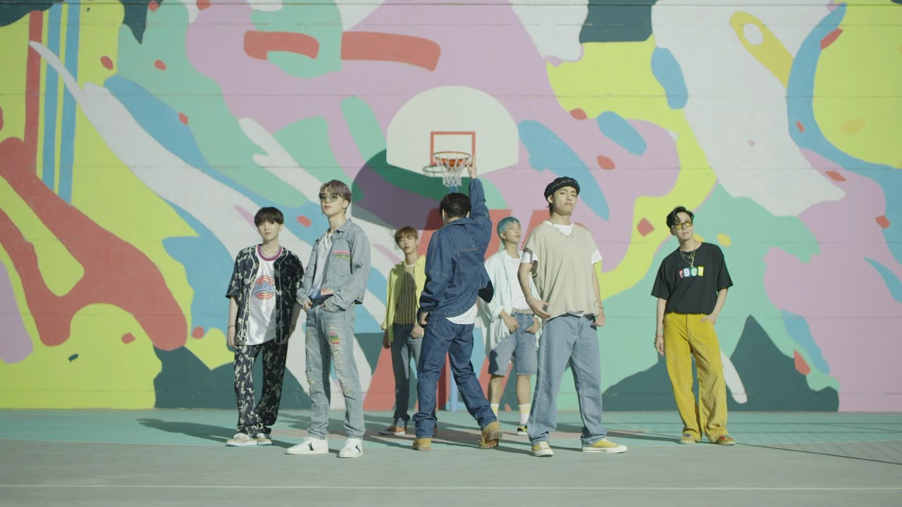 BTS (방탄소년단) 'Dynamite' Official MV (Choreography ver.) - YouTube