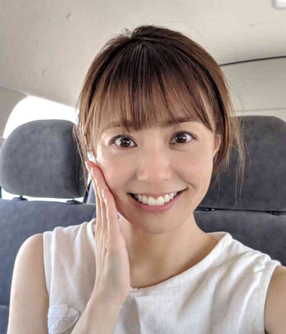 小林麻耶はぶりっ子アナウンサーで人気を集めた