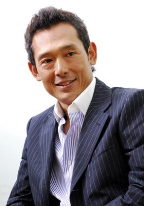22位：鶴見辰吾