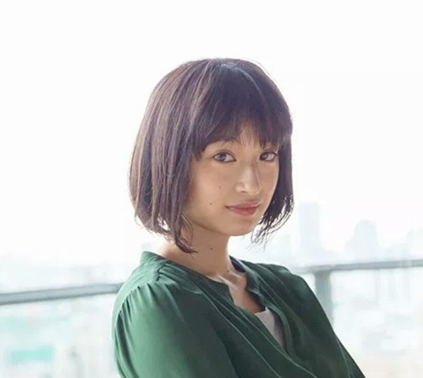 キャンプと釣りが大好きな美人女優