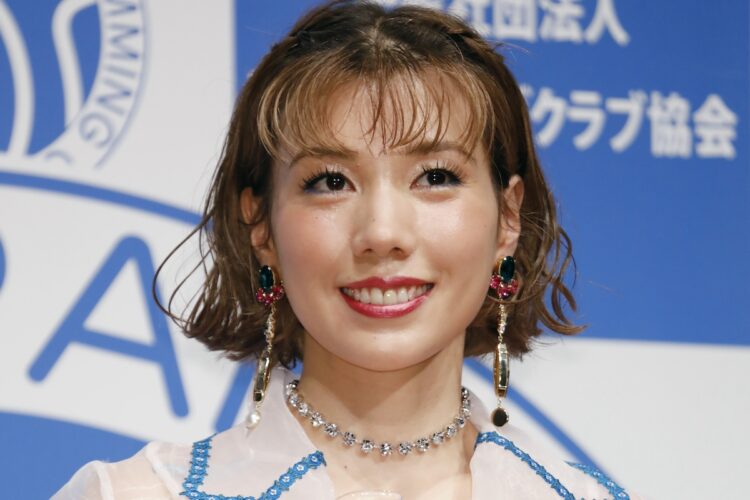 仲里依紗さん