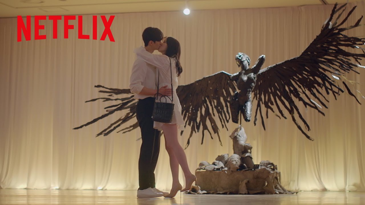 胸キュン - ソン・ガンとハン・ソヒ、決心のキス | わかっていても | Netflix Japan - YouTube