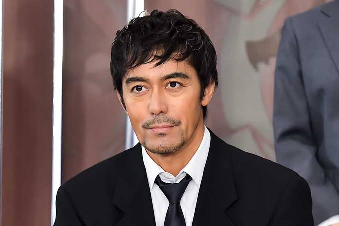 アニメ映画「真救世主伝説 北斗の拳」では声優として活躍している人気俳優
