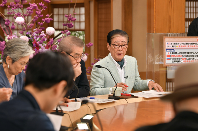 「年配者の男性ばかりが出ている印象」