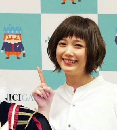 欅坂46ファンの美人女優