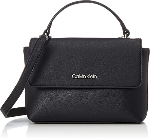 11位：Calvin Klein