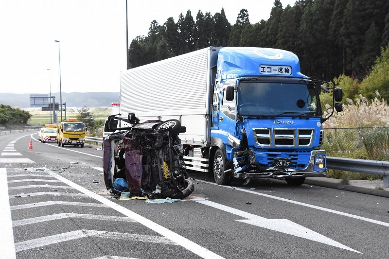 交通事故発生件数：1,301件