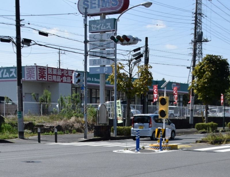 交通事故発生件数：912件