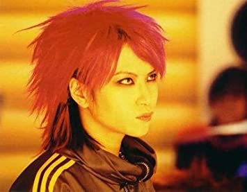 16位：hide