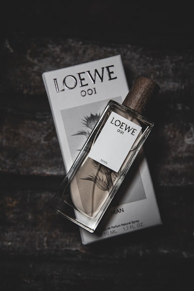 12位：LOEWE