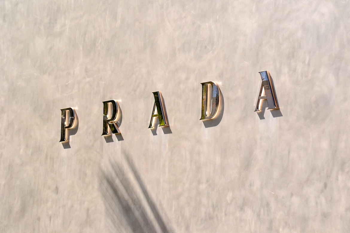 15位：PRADA