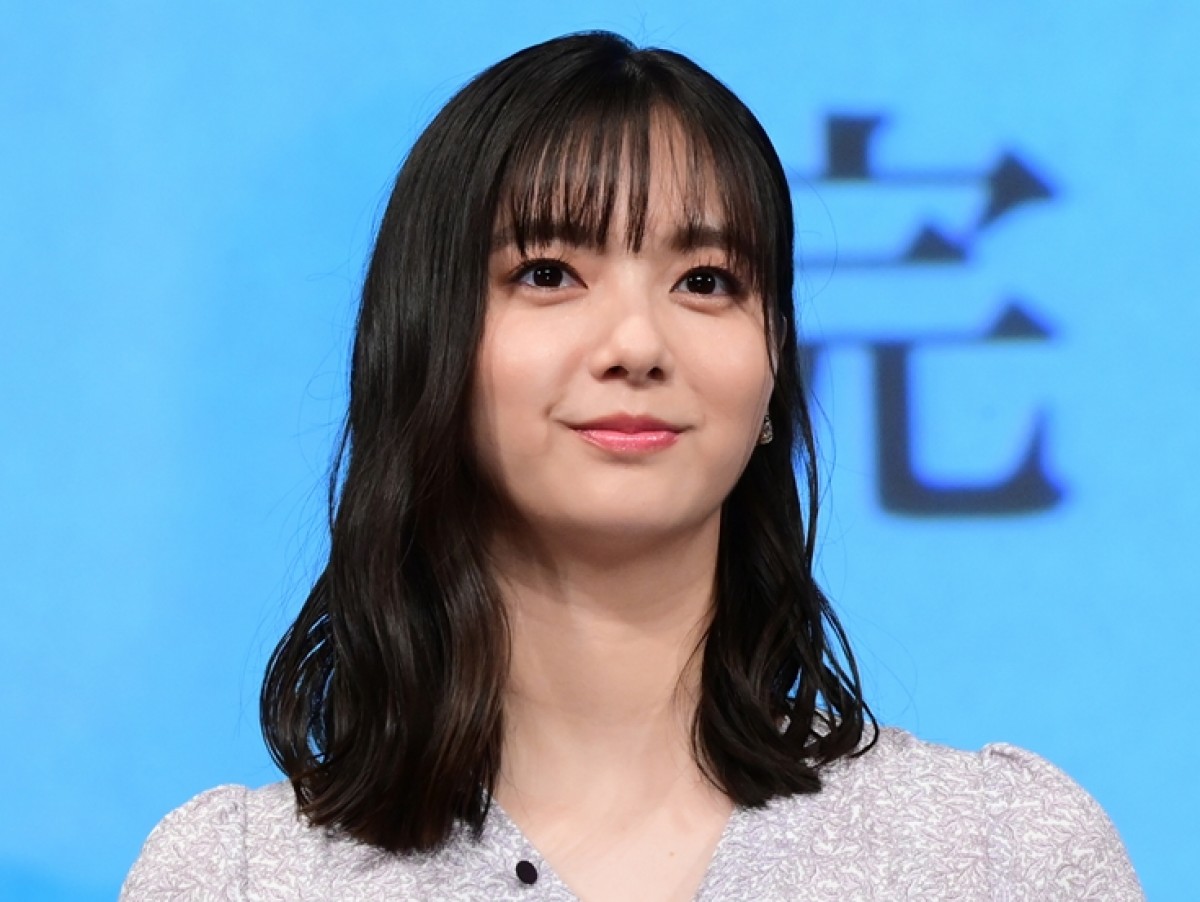 1位：新川優愛さん　