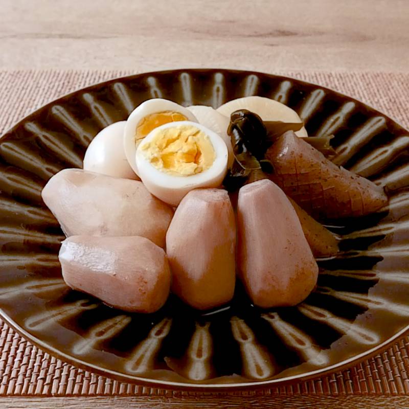 食感がヌメっとしていて、味が薄いわりにクセが強い