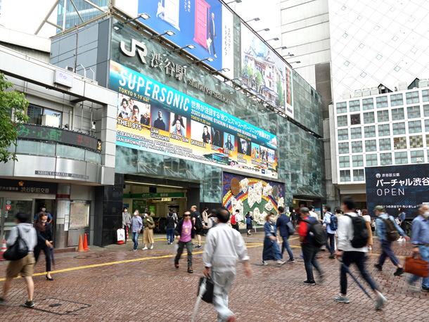 駅構内がまるで迷路