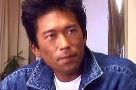 54歳で死去