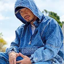 プロフィール