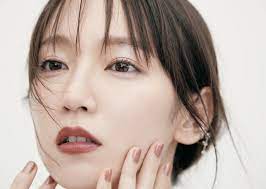 無類のグミ好きといったユニークな一面に沼る