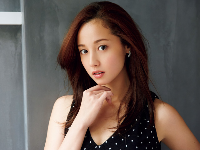 清純系から悪女まで演じ分けるカメレオンのような演技力