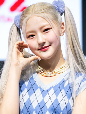 プロフィール