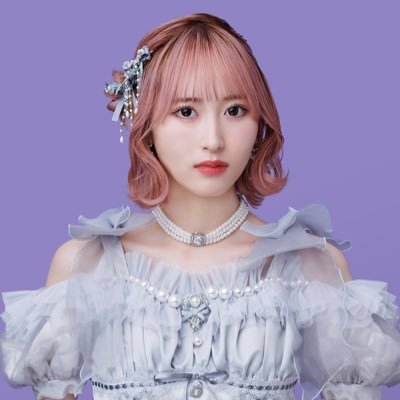 プロフィール