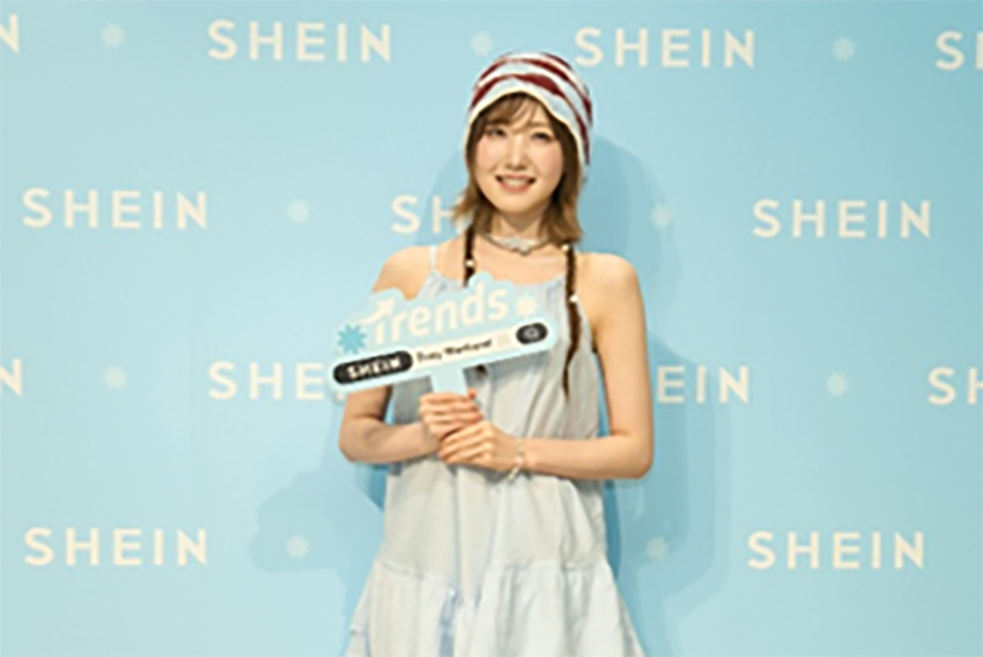 AKB48やIZ*ONEでの活動経験を活かすリーダー