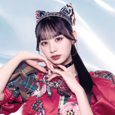 プロフィール