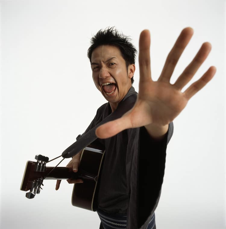 プロフィール