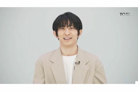 「顔に違和感しか感じない」