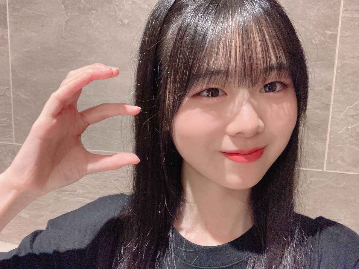 27位：青木日菜子