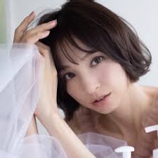 2位：篠田麻里子