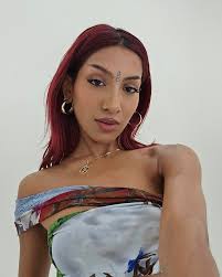 「歌は上手いけどビジュアルが苦手」