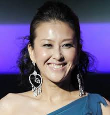 「私は枕営業の女王ですけども」