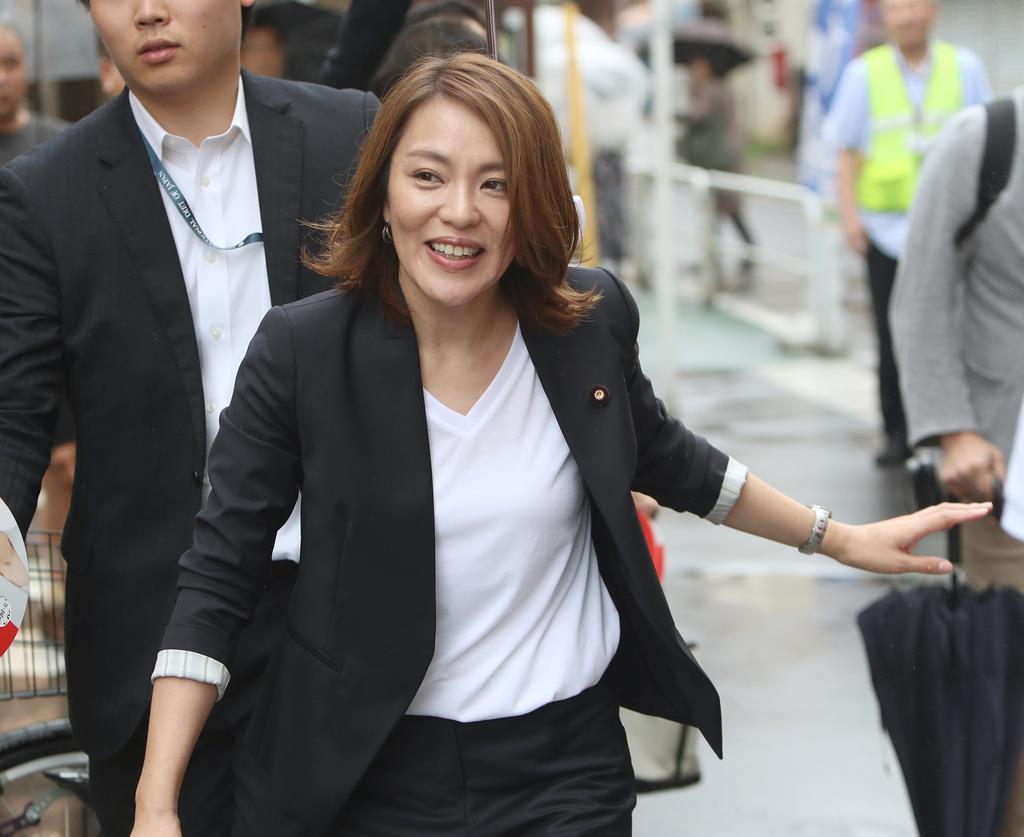 政治家との略奪愛