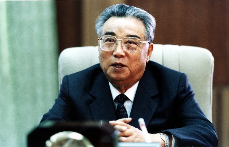 死後も続く過度な個人崇拝と独裁体制