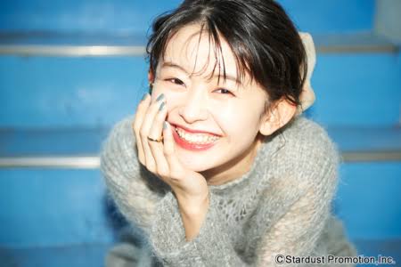 現在もスターダストプロモーションに所属し、モデルや女優として精力的に活動