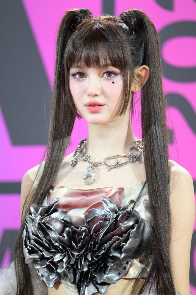 プロフィール